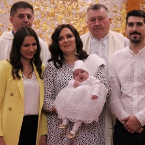 Krštenje petog i šestog djeteta u Sesvetskim Selima